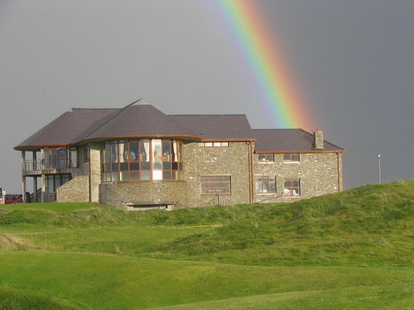 How to play golf in the rain