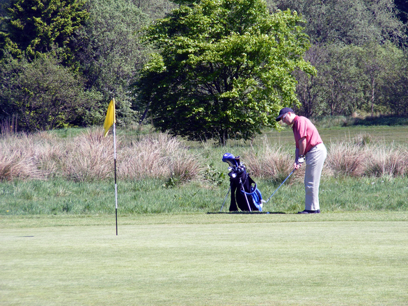 chipping onto the green