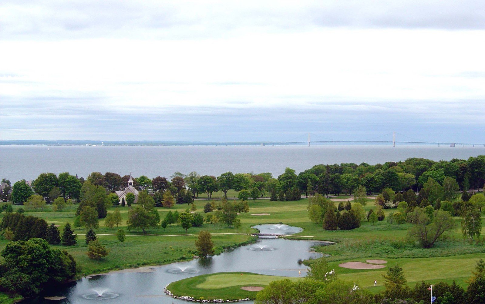 playing an island green